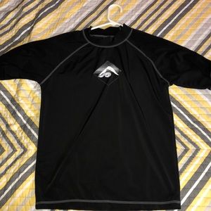 Swimmer gear black shirt (M)